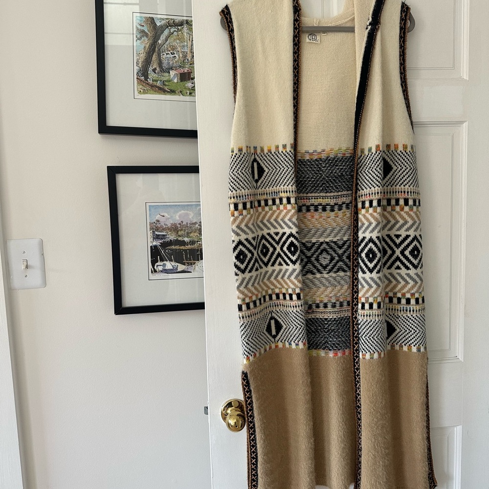 Geometric Patterned Sleeveless Dress